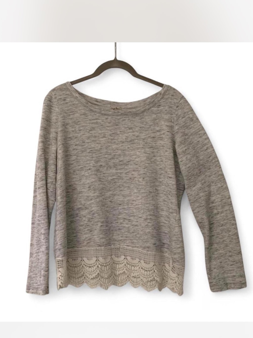 Chip & Pepper Heather Gray Top with Crochet Hem size S